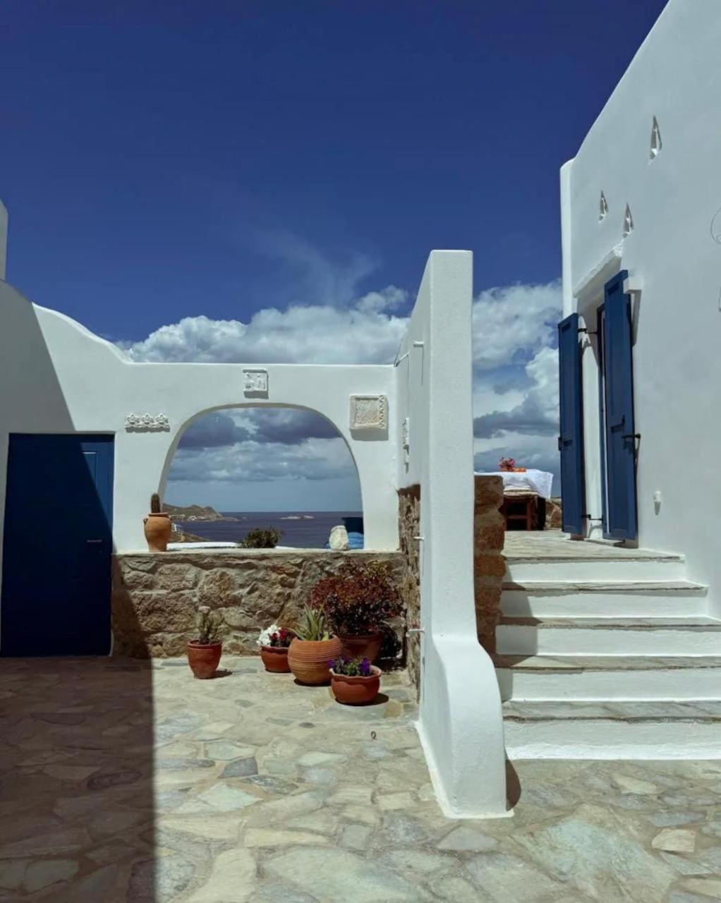 Ftelia Blue Escape Panormos (Mykonos)