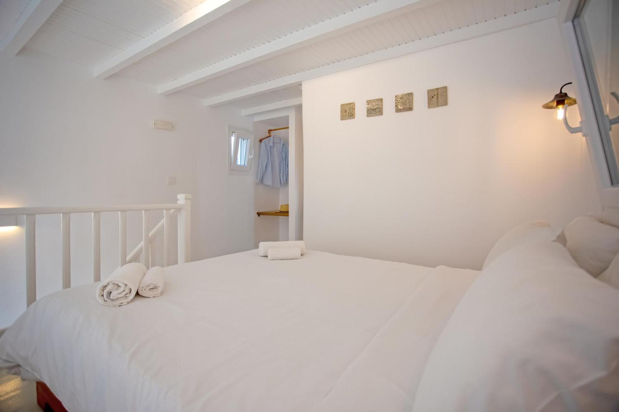Ftelia Blue Escape * Panormos (Mykonos)